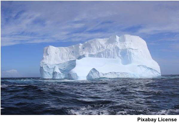 P20201120 iceberg.jpg